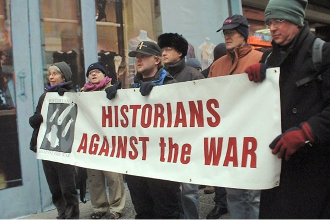 http://www.historiansagainstwar.org/feb15/HAWbanner.html