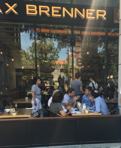 [Diners return to Max Brenner restaurant day after shooting][Photo credit: Legal Insurrection]