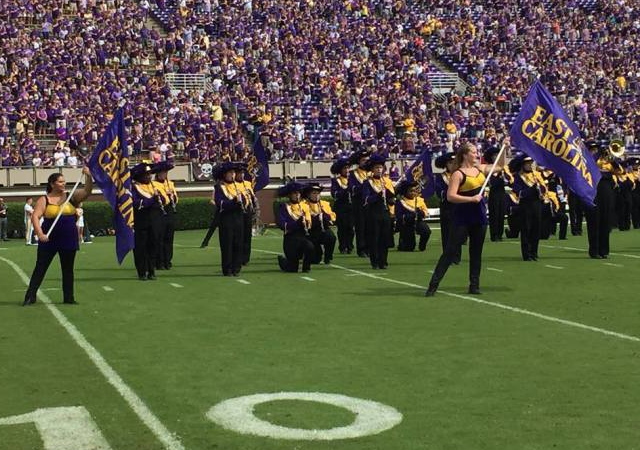 https://mgtvwnct.files.wordpress.com/2016/10/ecu-anthem-protest.jpg?w=650