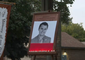 Charlie Kirk Assassination: Vance Escorting Casket, Kirk Family on Air